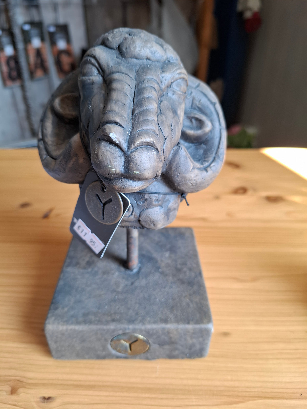 Ram beeld op voet